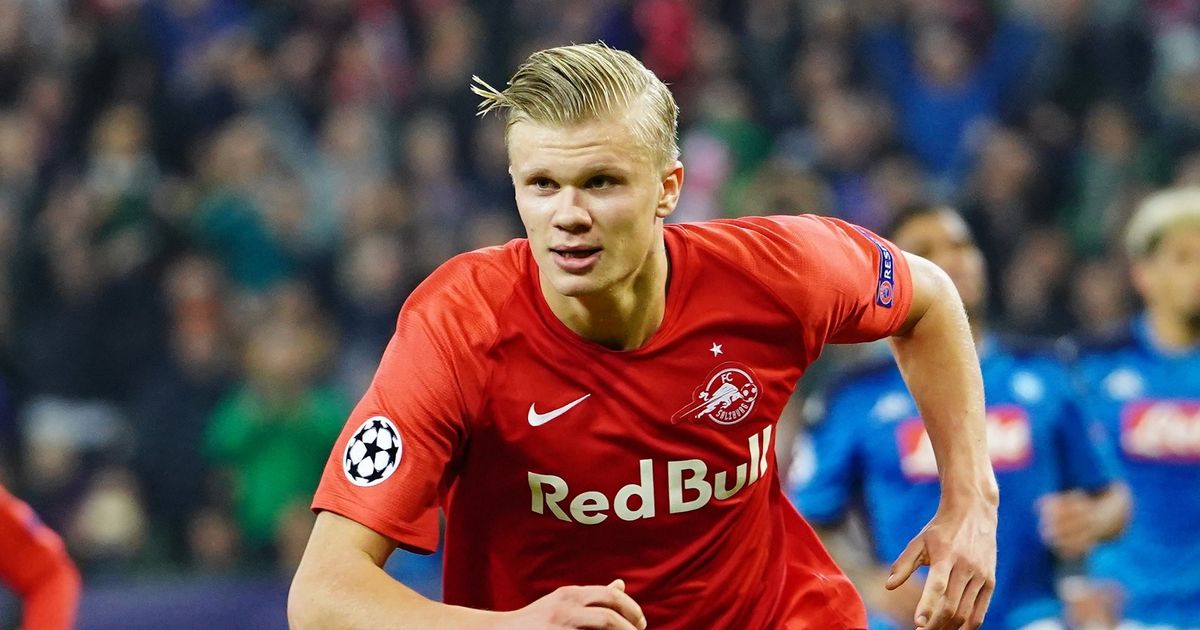 窒息防守！卡森·华莱士逼抢生断一个 可惜维金斯空接超时了（铁血防守！卡森·华莱士逼抢断球，维金斯空接因超时判无效）