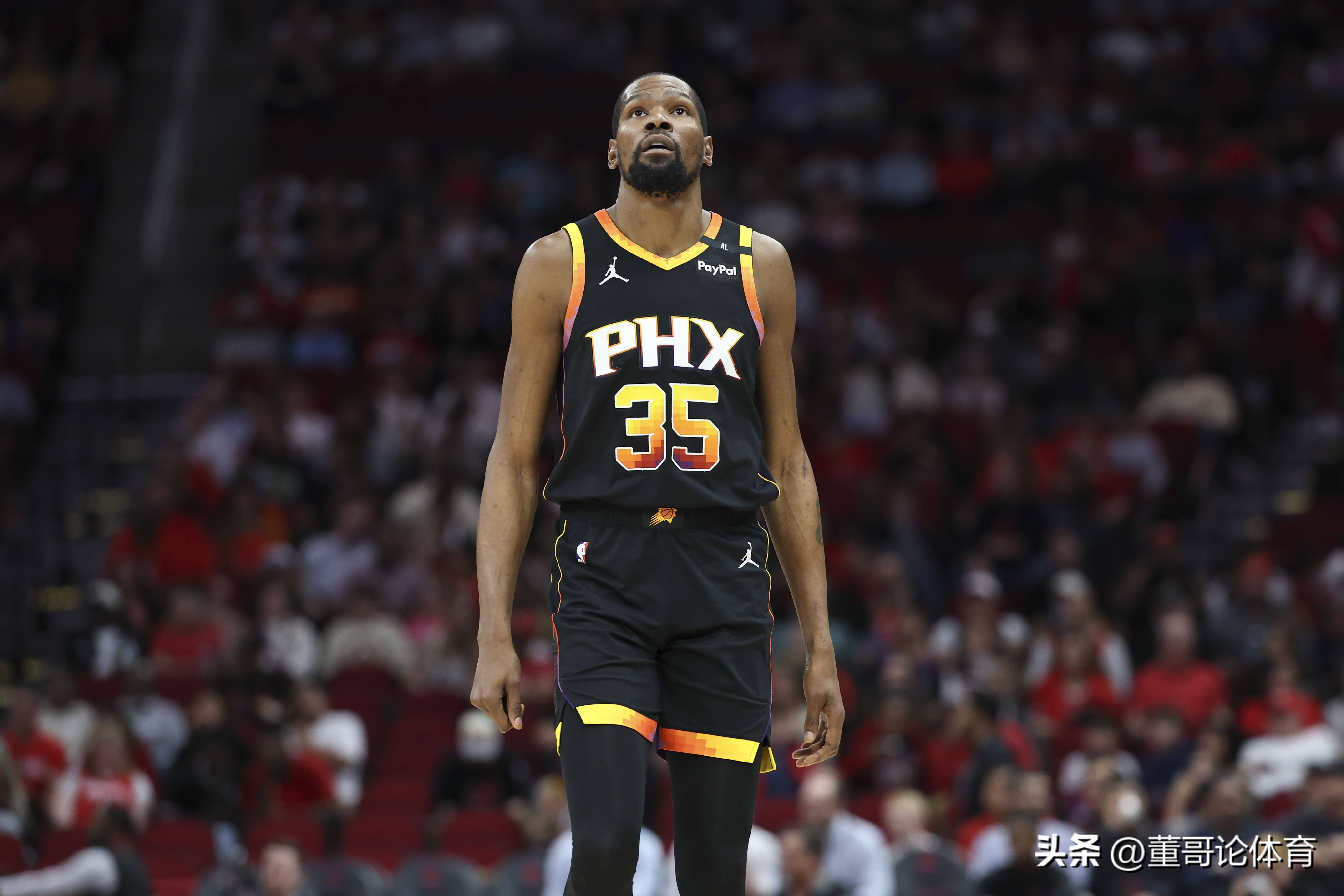 北京男篮84比74胜江苏迎开门红，赵睿首秀10分4助（北京男篮84-74力克江苏迎开门红，赵睿首秀贡献10分4助攻）