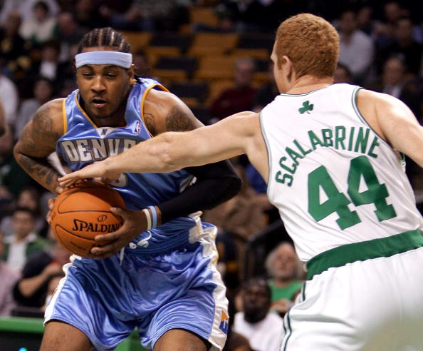 美媒：快船预计将与篮球运营总裁弗兰克团队达成续约（美媒称快船有望与篮球运营总裁弗兰克团队续约）