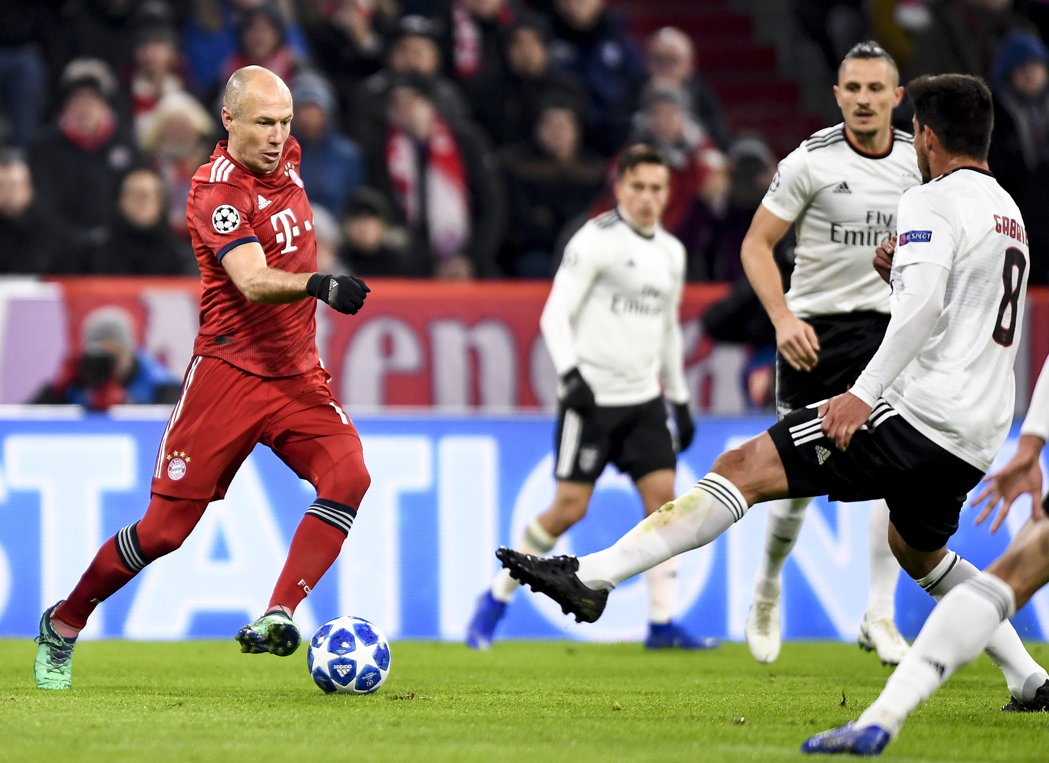 佩杜拉：尤里奇面临下课风险，对阵马赛和萨索洛将不容有失（佩杜拉：尤里奇帅位告急，战马赛与萨索洛不容闪失）