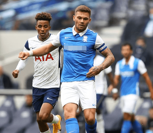 瓦伦西亚vs皇家贝蒂斯：加亚、丹朱马首发，安东尼、贝莱林出战（瓦伦西亚迎战皇家贝蒂斯：加亚、丹朱马先发，安东尼与贝莱林出场）