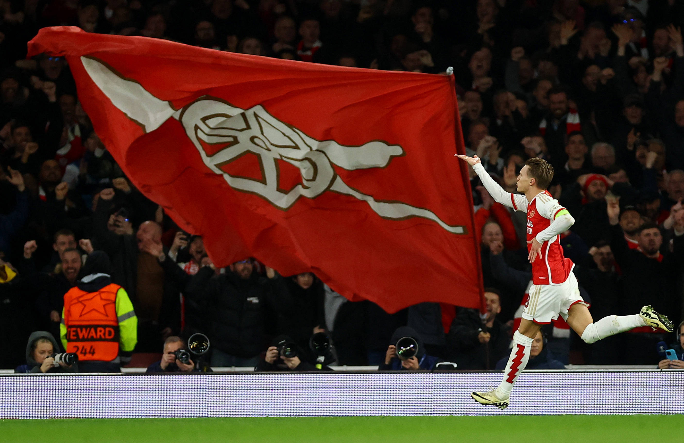 魔术主帅：今日班凯罗出场时间仍有限制（魔术主帅称班凯罗今日上场时间仍将受限）